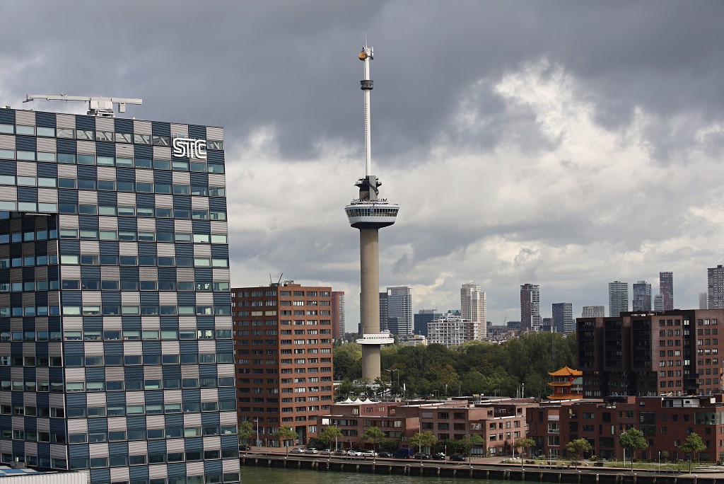 rotterdam haven havenstad hdr scheepvaart skyline euromast kop van zuid erasmusbrug erasmus mc europoort botlek maasvlakte